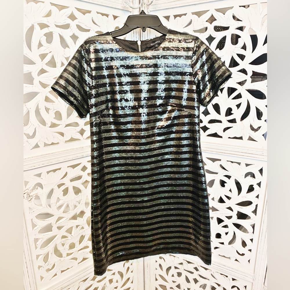 OLIVACEOUS Striped Sequin Short Sleeve Mini Dress